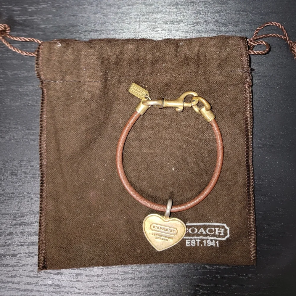 Coach Leather And Gold Heart Charm on Brown Bracelet - Picture 4 of 4